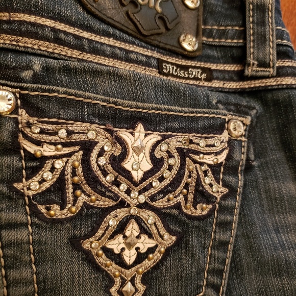 Miss Me Blue Wing Jeans Size 27 - Picture 4 of 8